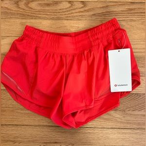 LuLuLemon Hotty Hot LR  Shorts